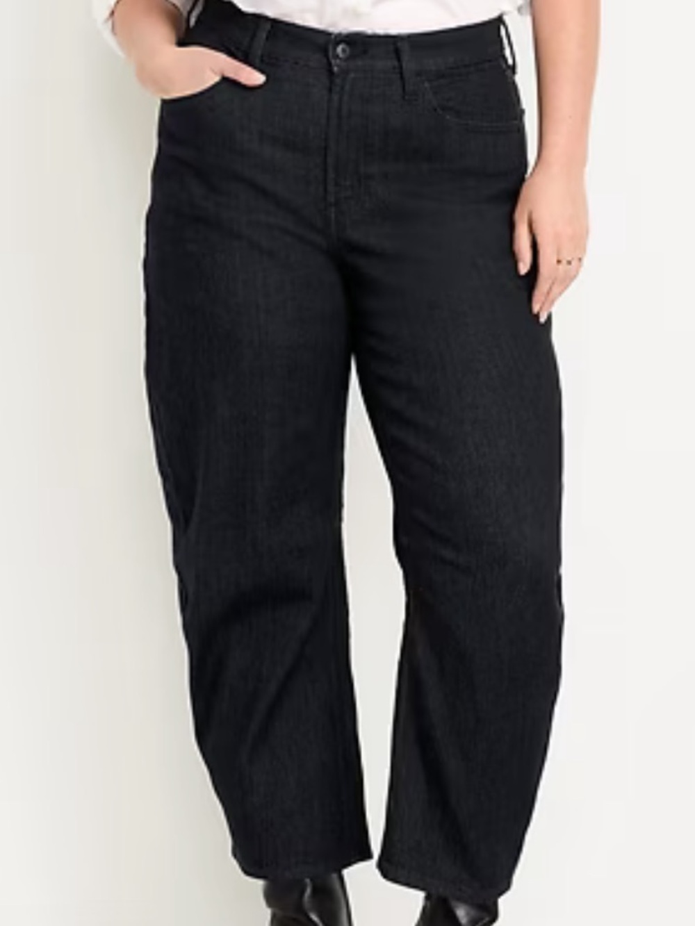 Old Navy WOW Barrel Leg Jeans High Rise washed Black Size 14